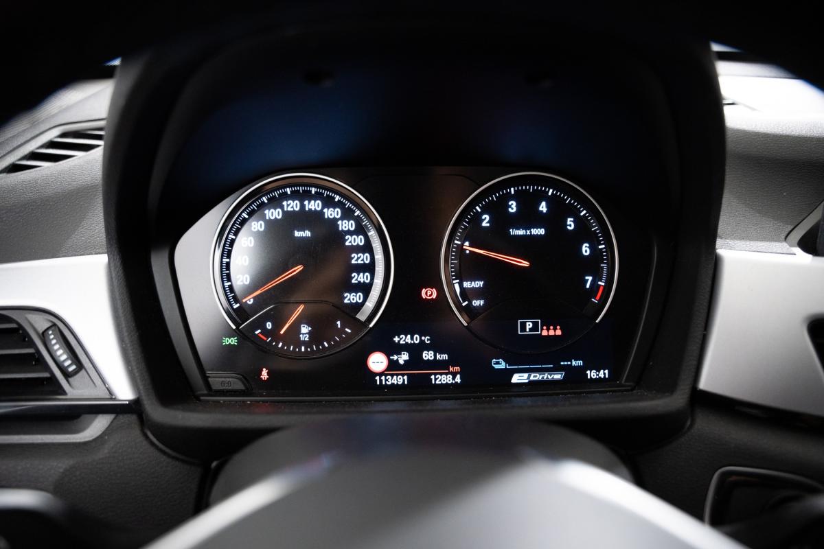 bmw-x1-2022-hibrido-a-gasolina-1499cc