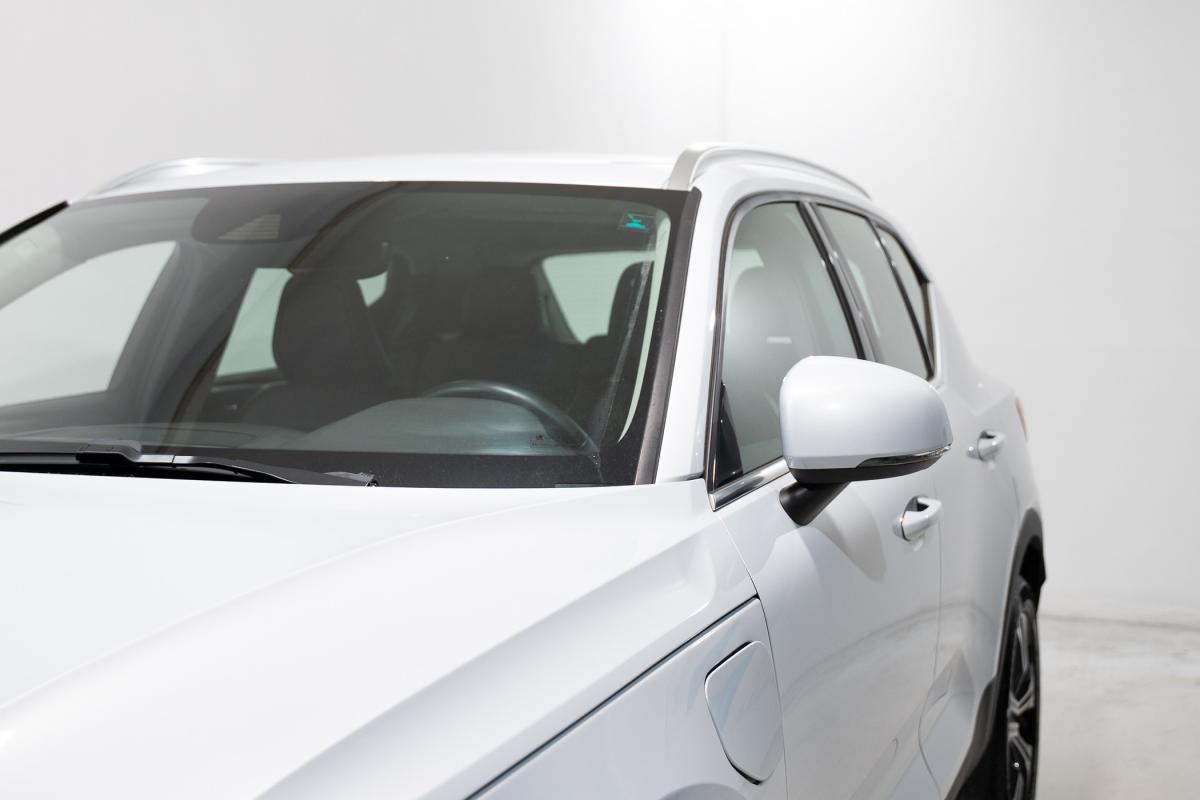 volvo-xc40-2021-hibrido-a-gasolina-1477cc