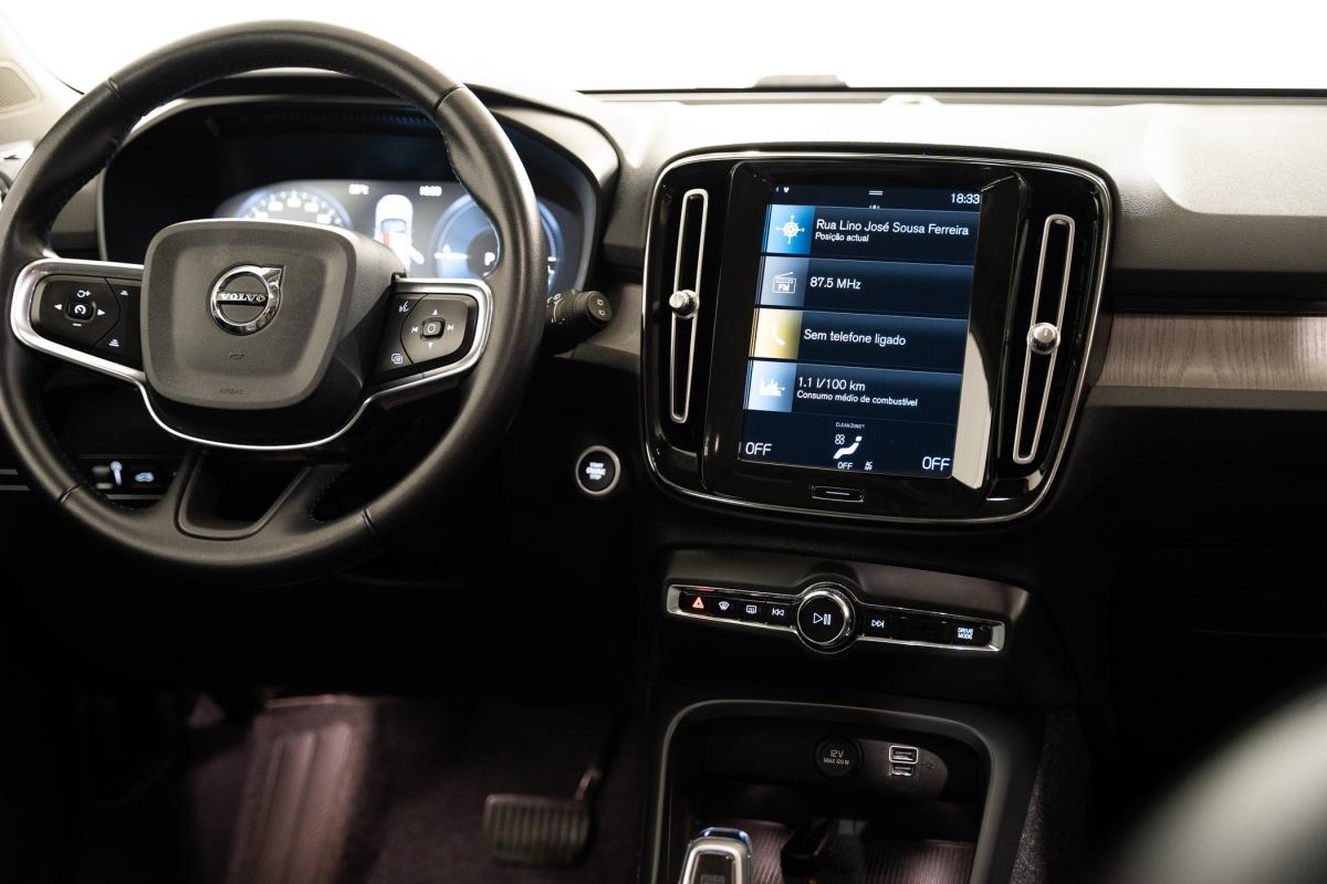 volvo-xc40-2021-hibrido-a-gasolina-1477cc
