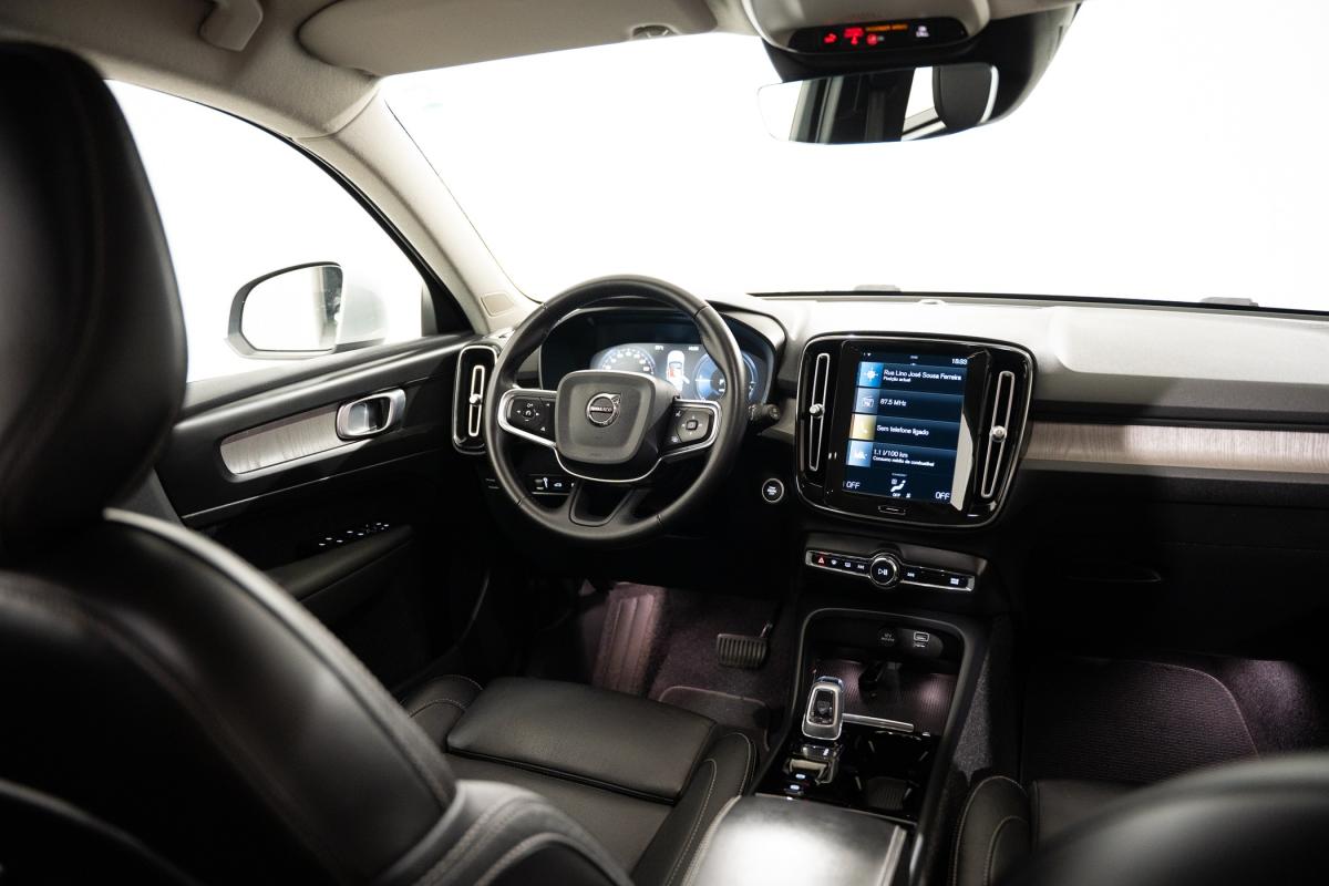 volvo-xc40-2021-hibrido-a-gasolina-1477cc