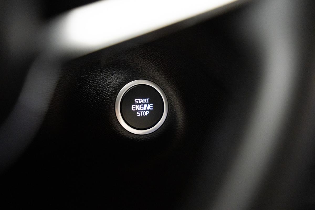 volvo-xc40-2021-hibrido-a-gasolina-1477cc