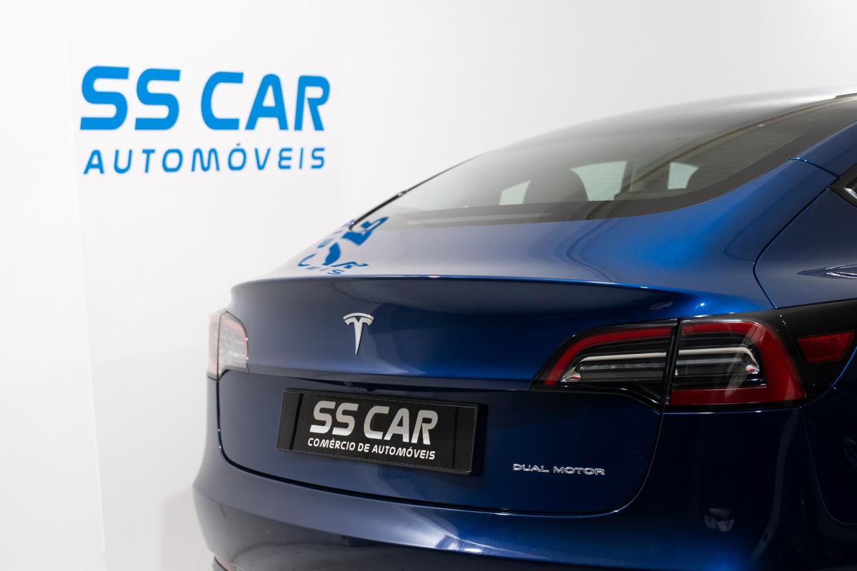 tesla-model-3-2022-eletrico-500cc
