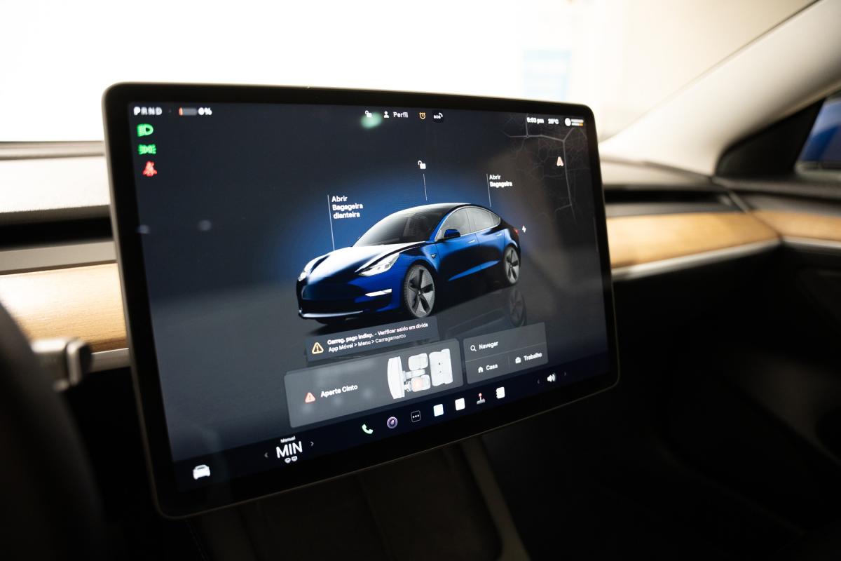 tesla-model-3-2022-eletrico-500cc