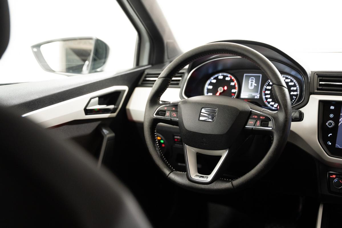 seat-arona-2019-gasolina-999cc