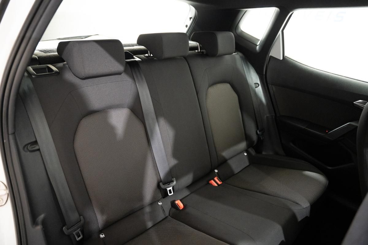 seat-arona-2019-gasolina-999cc
