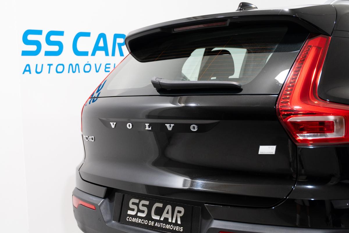 volvo-xc40-2021-hibrido-a-gasolina-1477cc