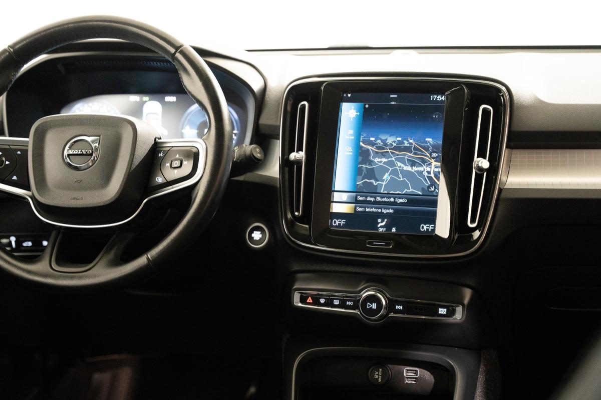 volvo-xc40-2021-hibrido-a-gasolina-1477cc