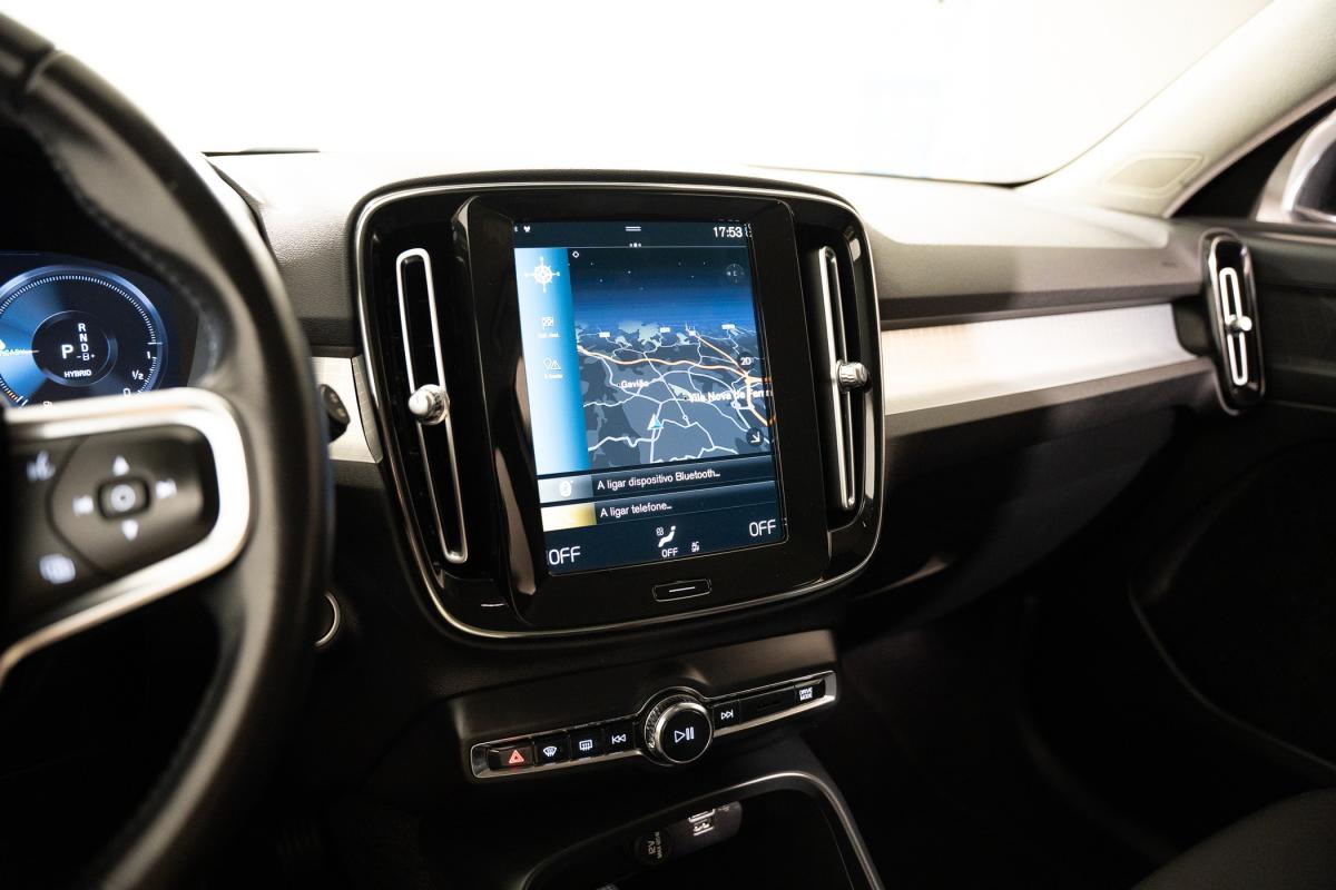 volvo-xc40-2021-hibrido-a-gasolina-1477cc