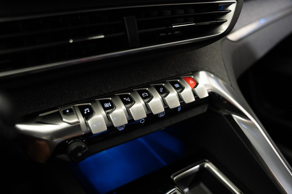 peugeot-3008-2021-hibrido-a-gasolina-1598cc
