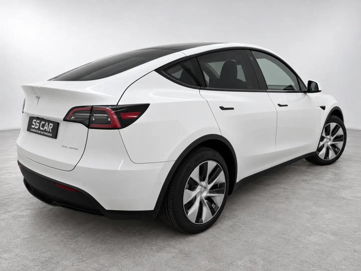 tesla-model-y-2022-eletrico-0cc
