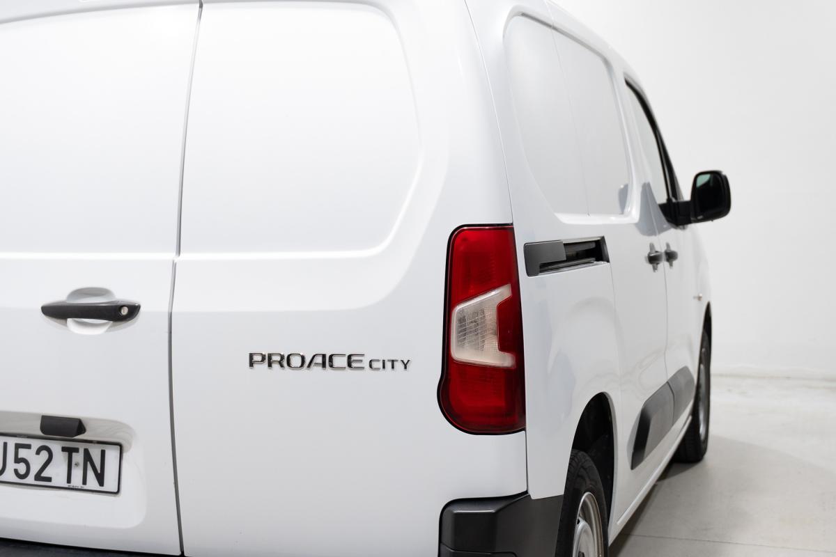 toyota-proace-2022-diesel-1499cc