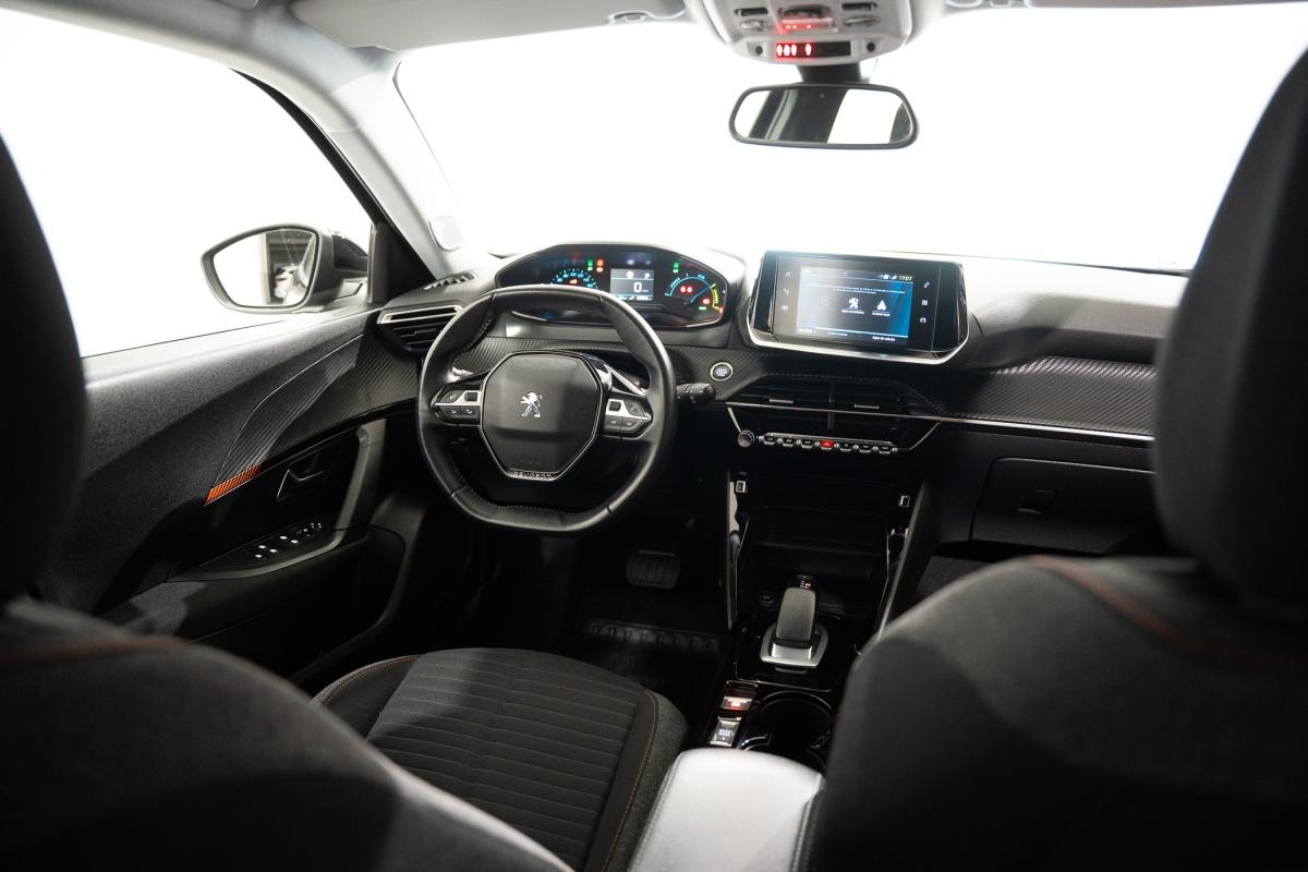 peugeot-2008-2021-eletrico-500cc