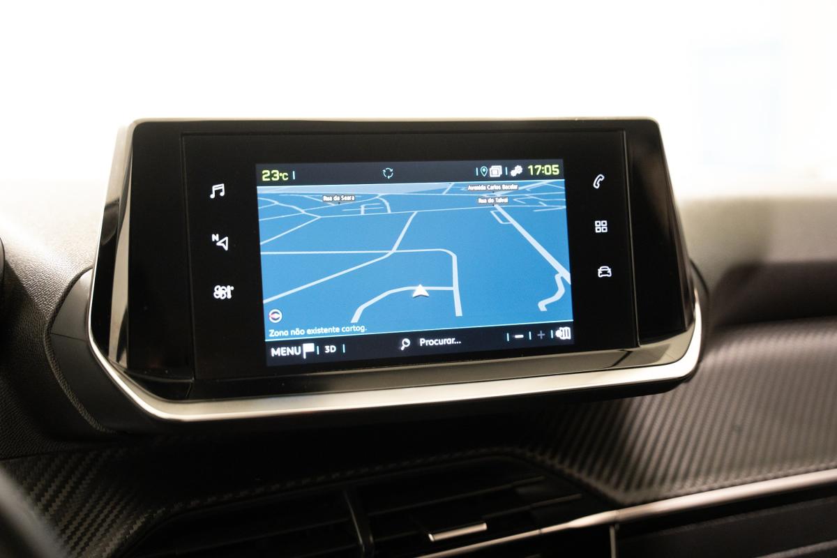 peugeot-2008-2021-eletrico-500cc