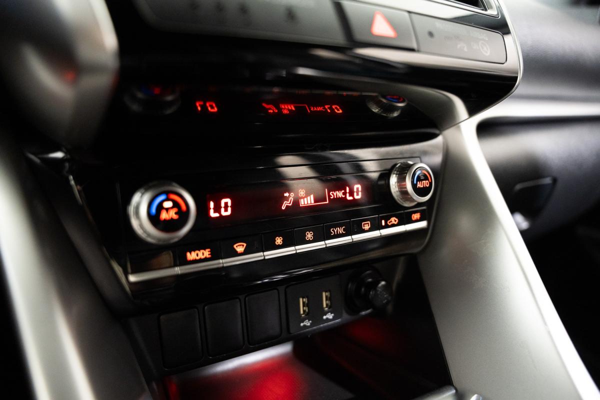 mitsubishi-eclipse-cross-2022-hibrido-a-gasolina-2360cc