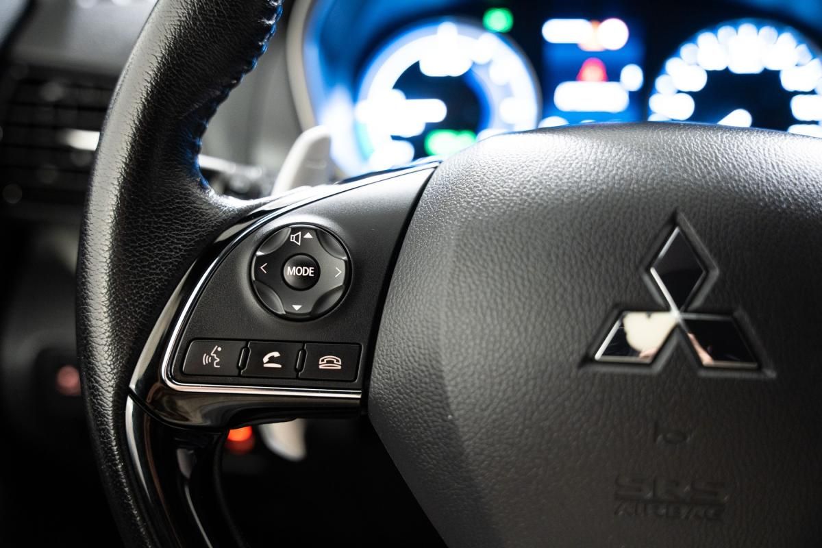 mitsubishi-eclipse-cross-2022-hibrido-a-gasolina-2360cc