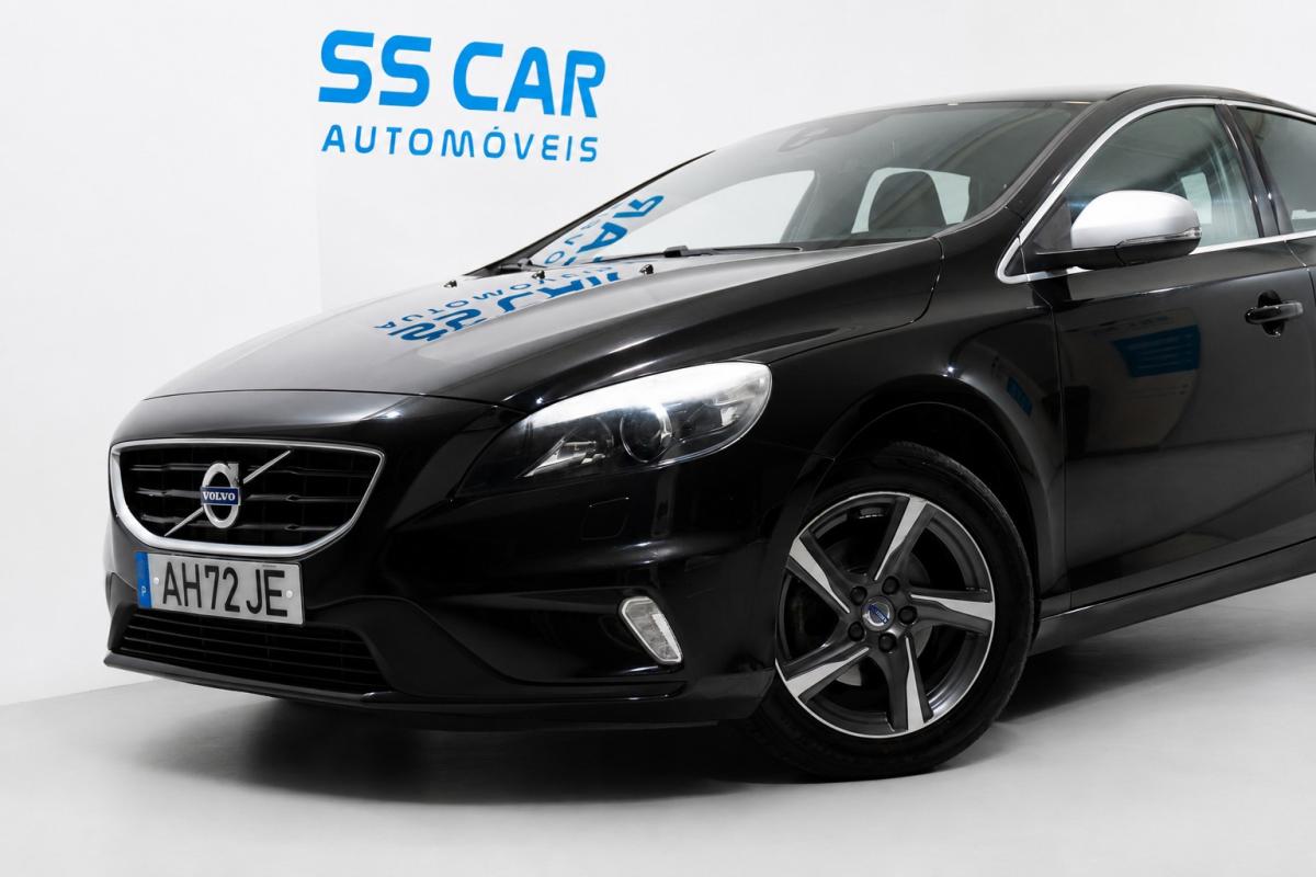 volvo-v40-2015-diesel-1969cc