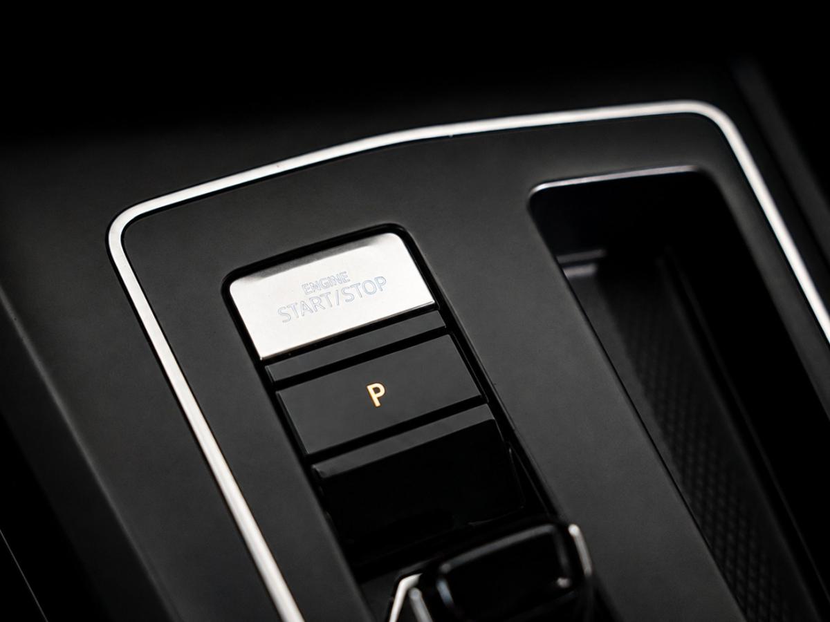 volkswagen-golf-variant-2023-gasolina-999cc