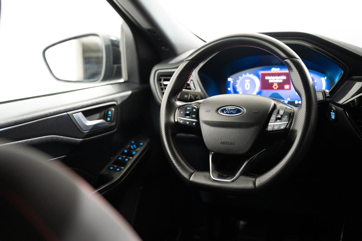 ford-kuga-2022-gasolina-1499cc