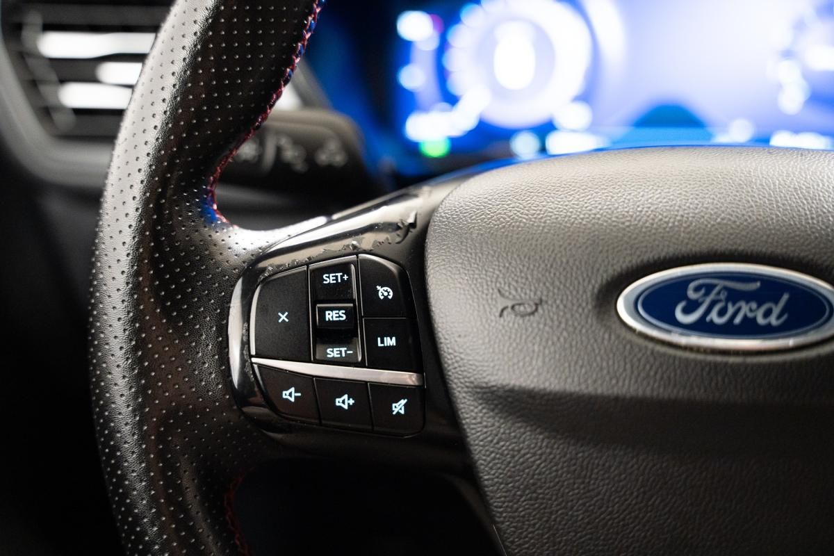 ford-kuga-2022-gasolina-1499cc