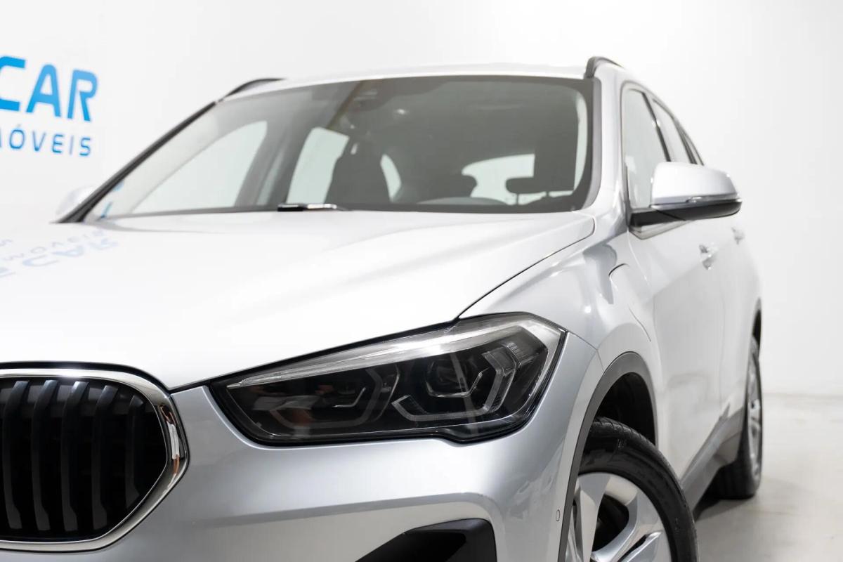 bmw-x1-xdrive25e-2021-hibrido-a-gasolina-1499cc