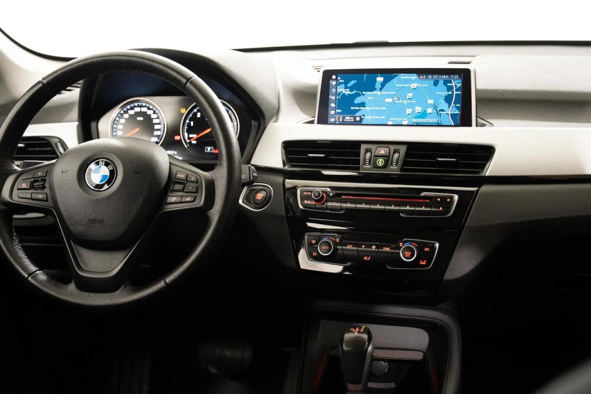 bmw-x1-xdrive25e-2021-hibrido-a-gasolina-1499cc