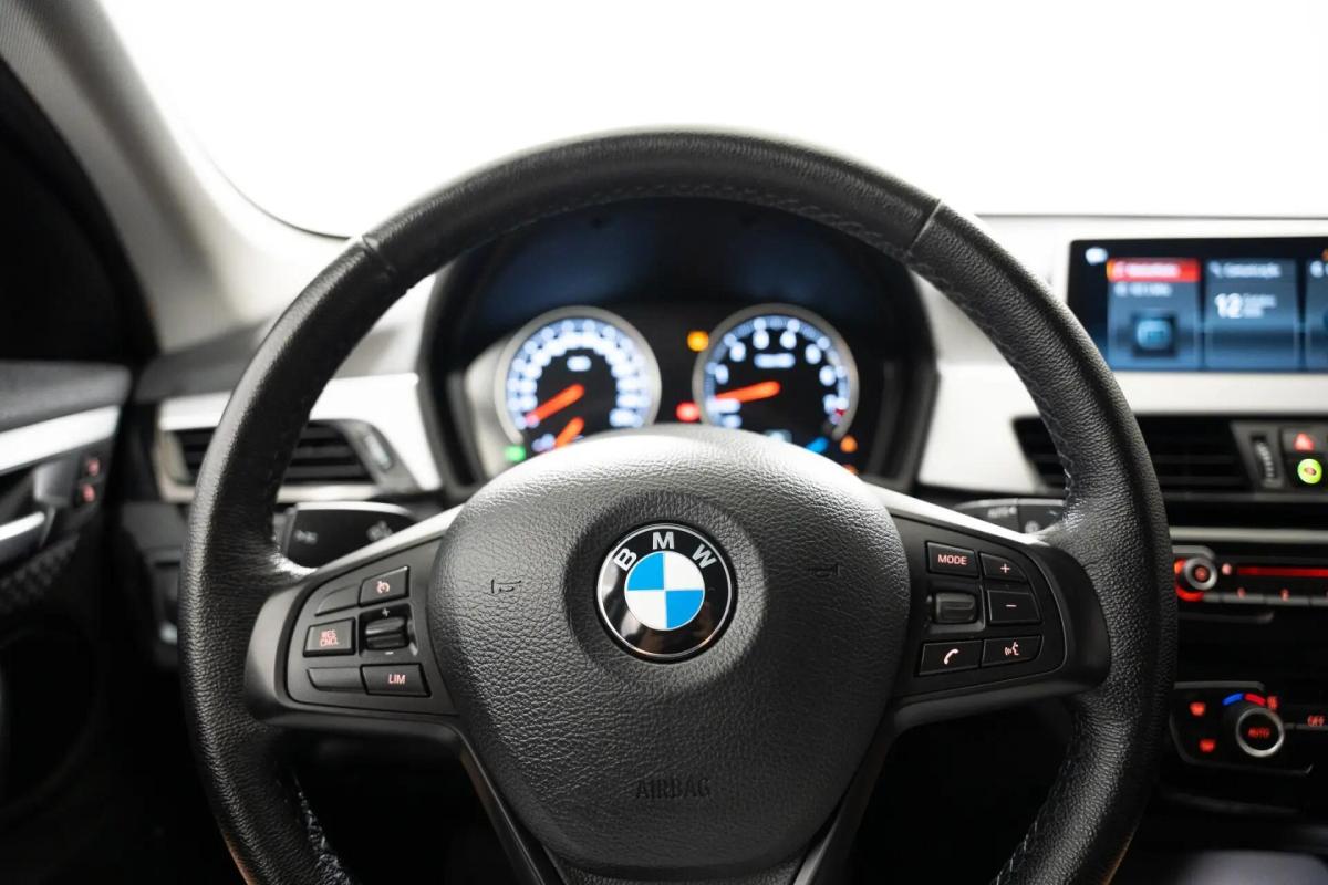 bmw-x1-xdrive25e-2021-hibrido-a-gasolina-1499cc