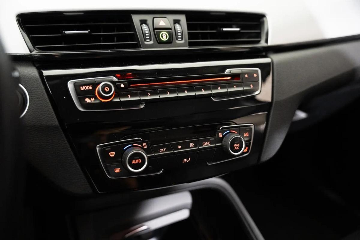 bmw-x1-xdrive25e-2021-hibrido-a-gasolina-1499cc