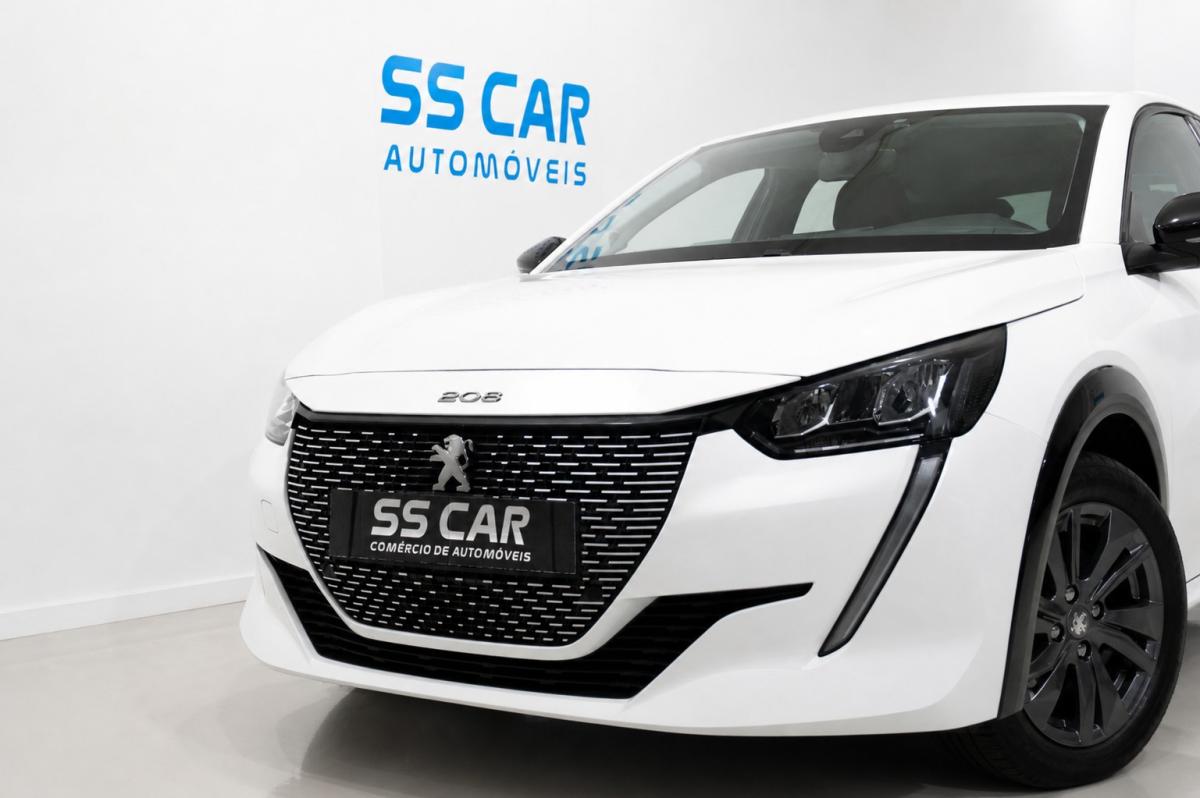 peugeot-208-2022-eletrico-500cc