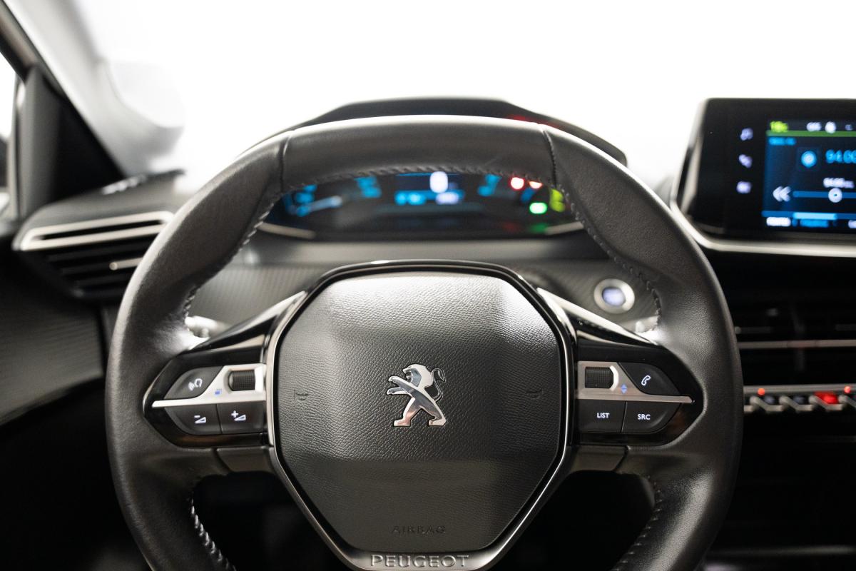 peugeot-208-2022-eletrico-500cc