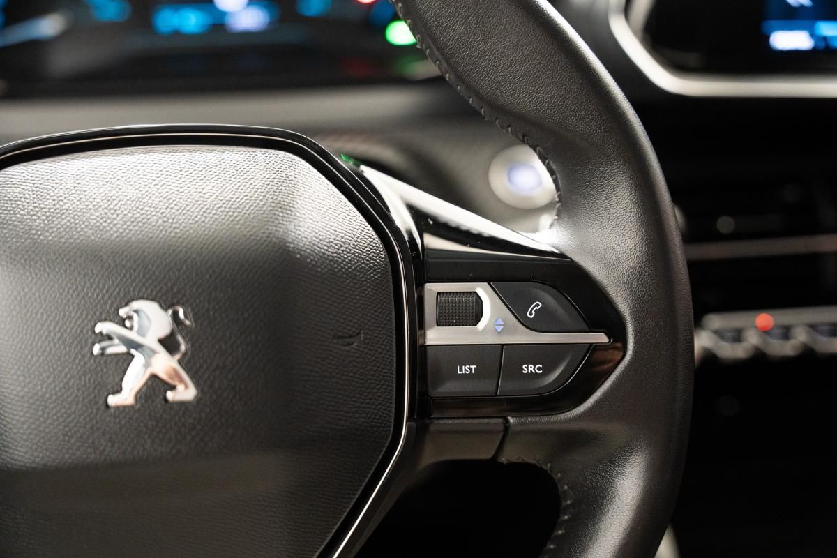 peugeot-208-2022-eletrico-500cc