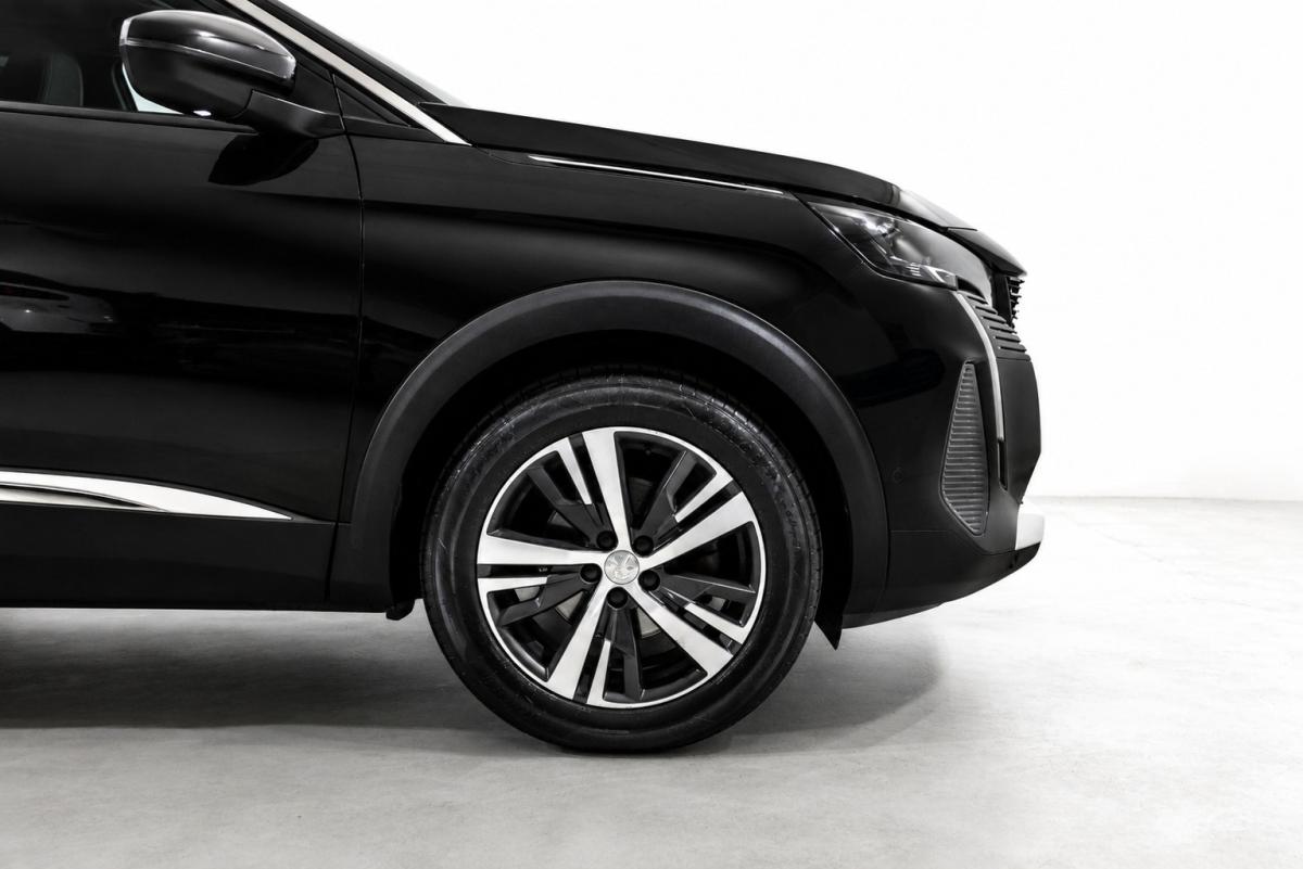peugeot-5008-2023-gasolina-1199cc