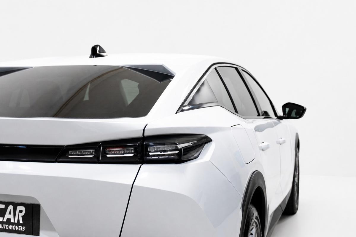 peugeot-408-2024-gasolina-1199cc