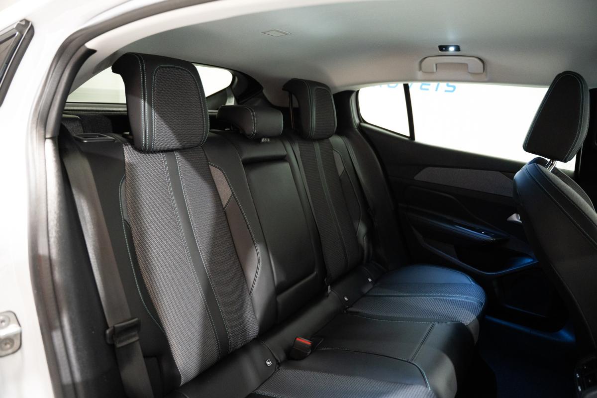 peugeot-408-2024-gasolina-1199cc