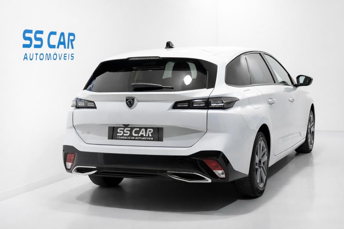 peugeot-308-sw-2023-gasolina-1199cc