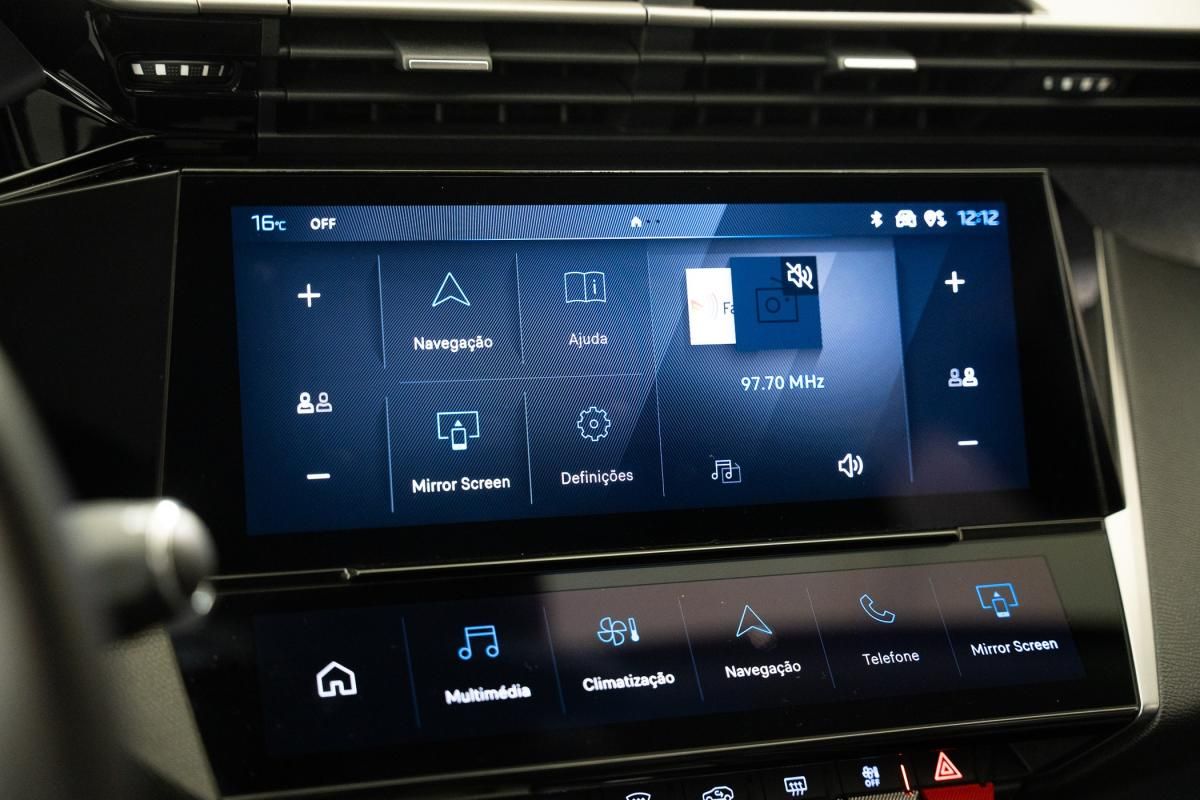 peugeot-308-sw-2023-gasolina-1199cc