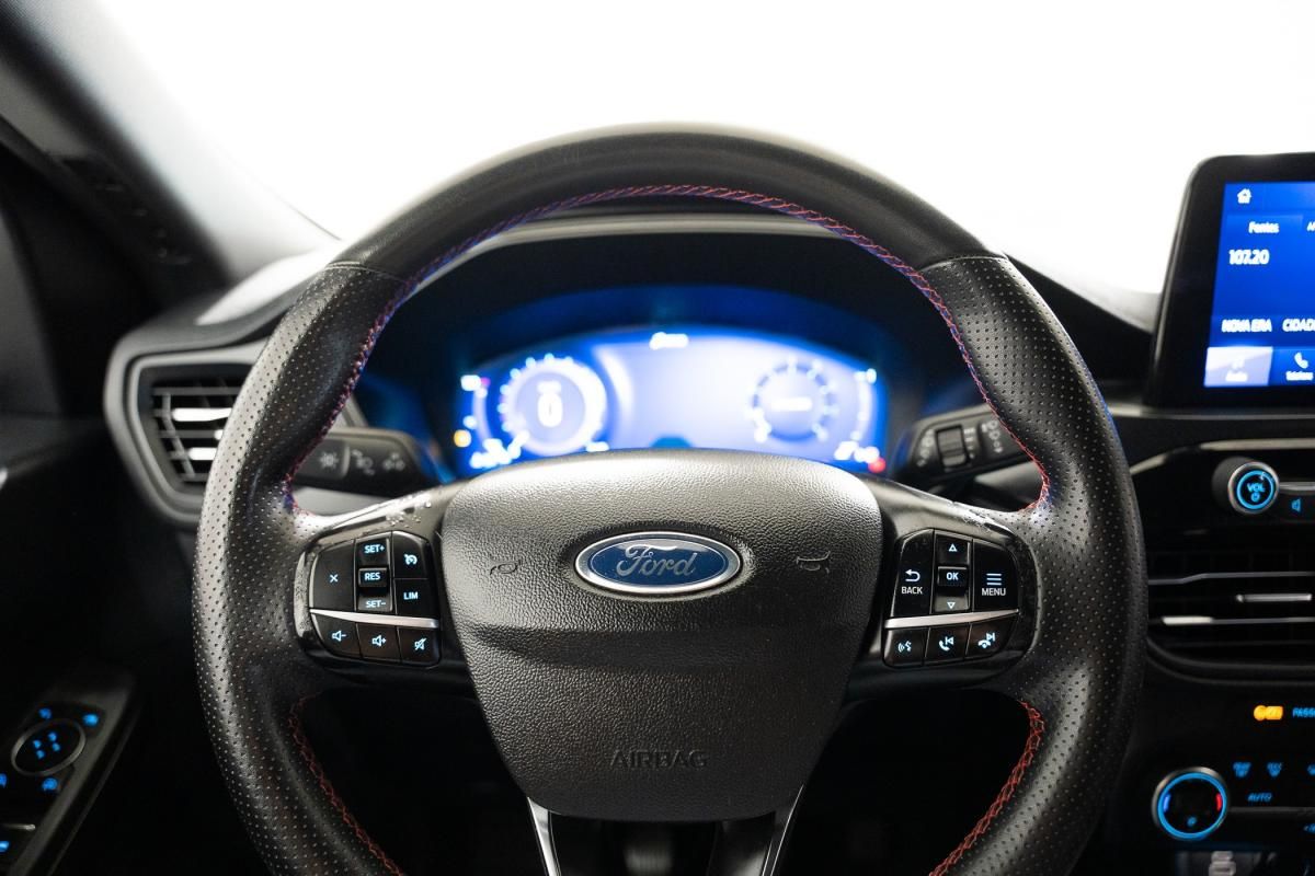 ford-kuga-2022-gasolina-1499cc