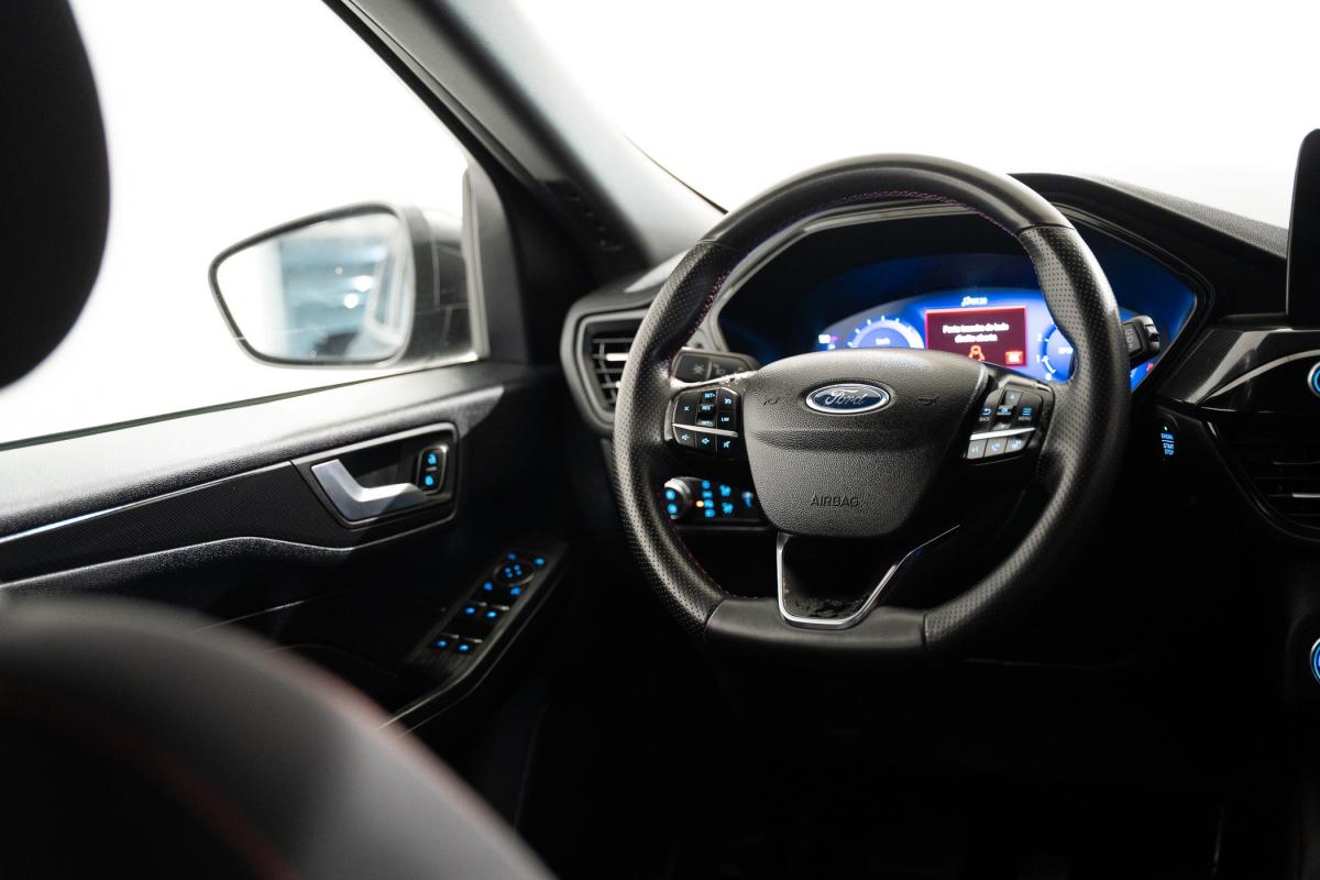 ford-kuga-2022-gasolina-1499cc