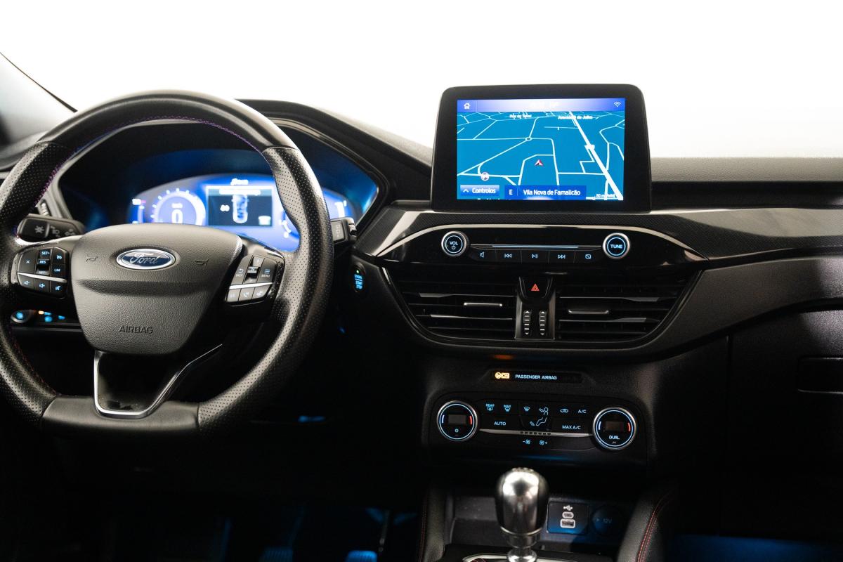 ford-kuga-2022-gasolina-1499cc