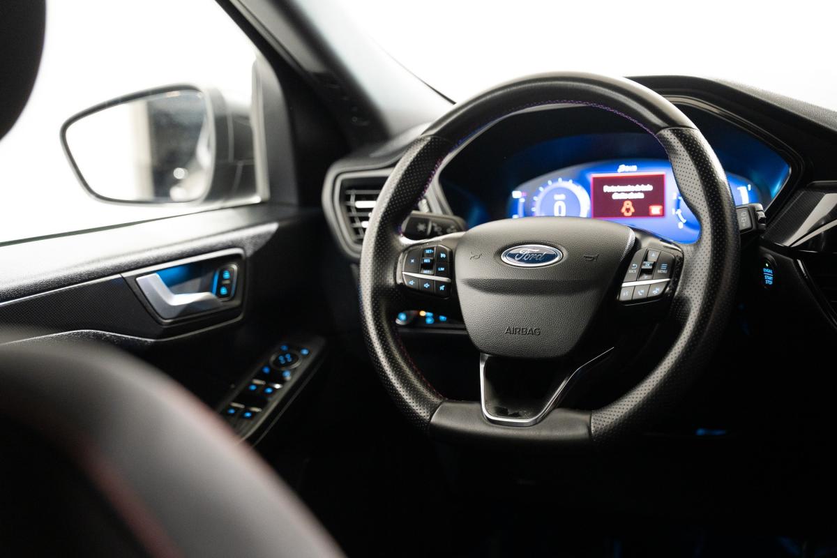 ford-kuga-2022-gasolina-1499cc