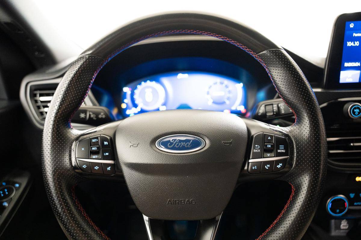 ford-kuga-2022-gasolina-1499cc