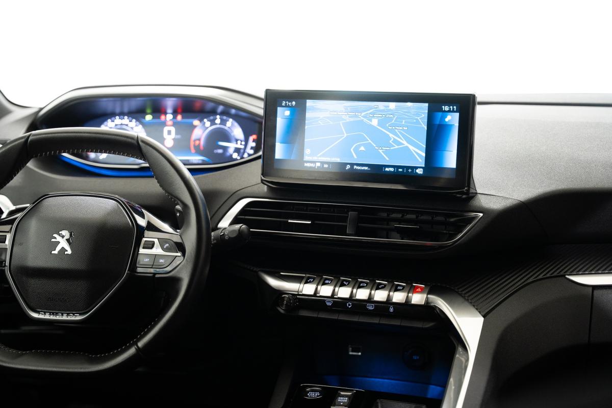 peugeot-5008-2023-gasolina-1199cc