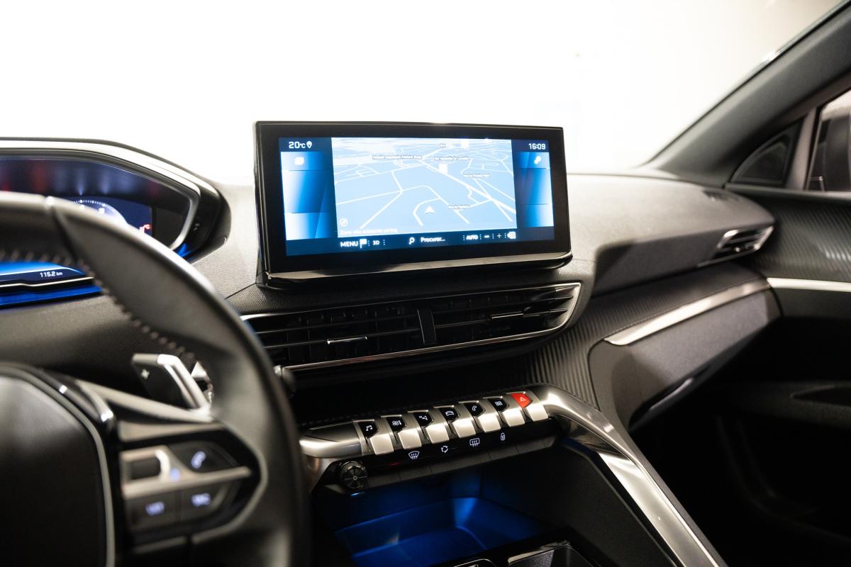 peugeot-5008-2023-gasolina-1199cc