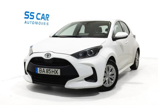 toyota-yaris-2023-gasolina-1490cc