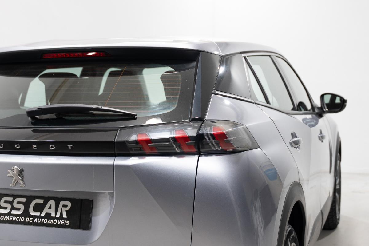 peugeot-2008-2021-gasolina-1199cc