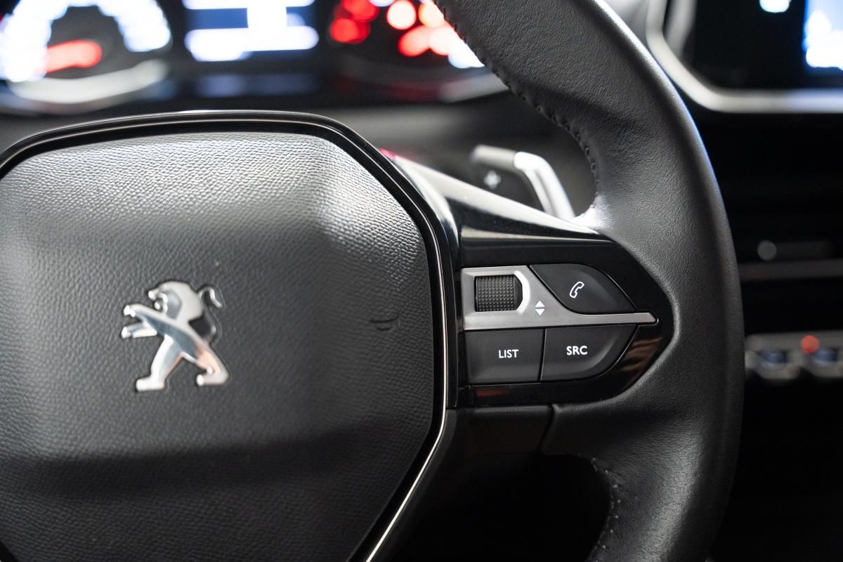 peugeot-2008-2021-gasolina-1199cc
