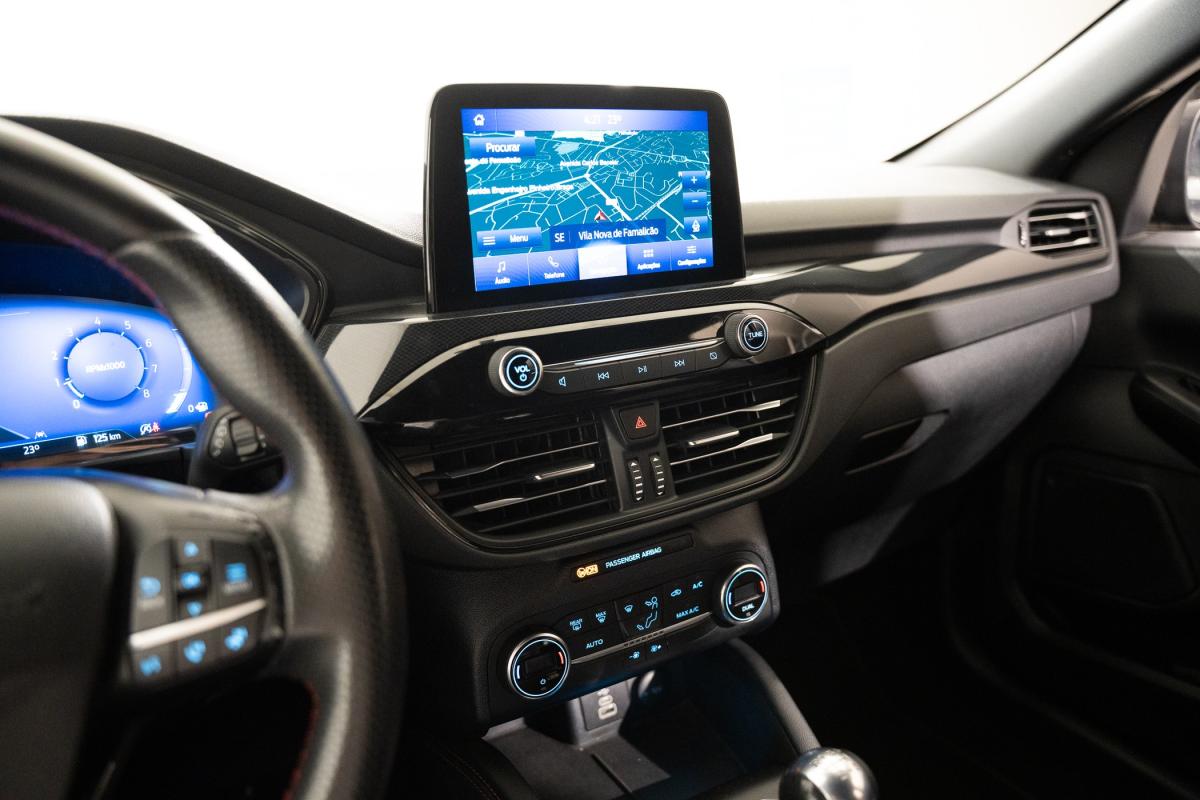 ford-kuga-2022-gasolina-1499cc