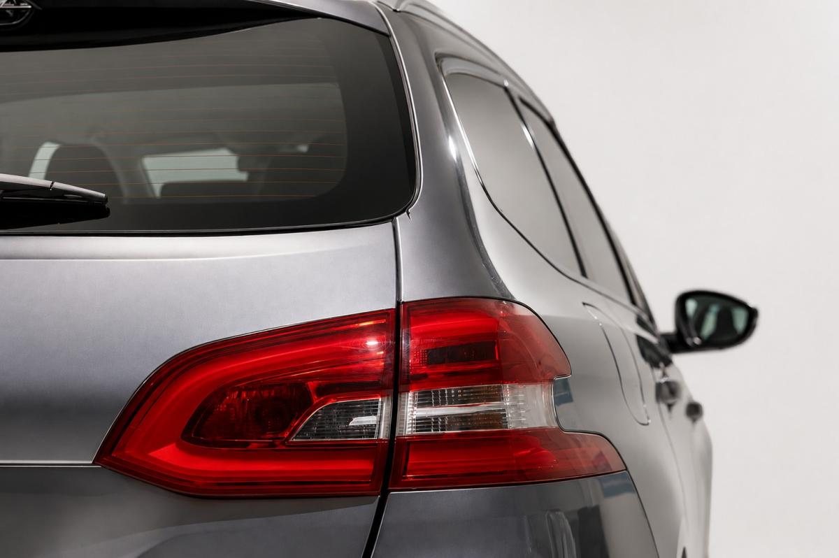 peugeot-308-sw-2020-gasolina-1199cc