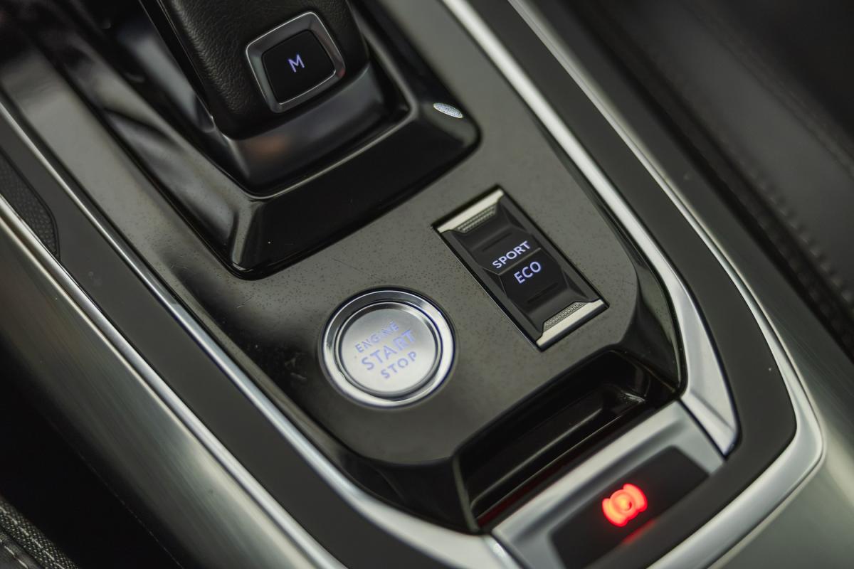 peugeot-308-sw-2020-gasolina-1199cc