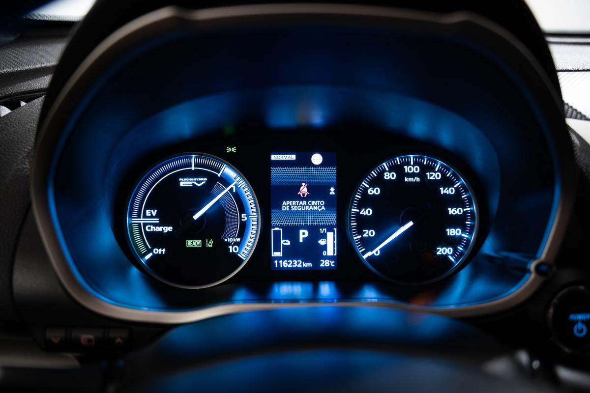 mitsubishi-eclipse-cross-2022-hibrido-a-gasolina-2360cc