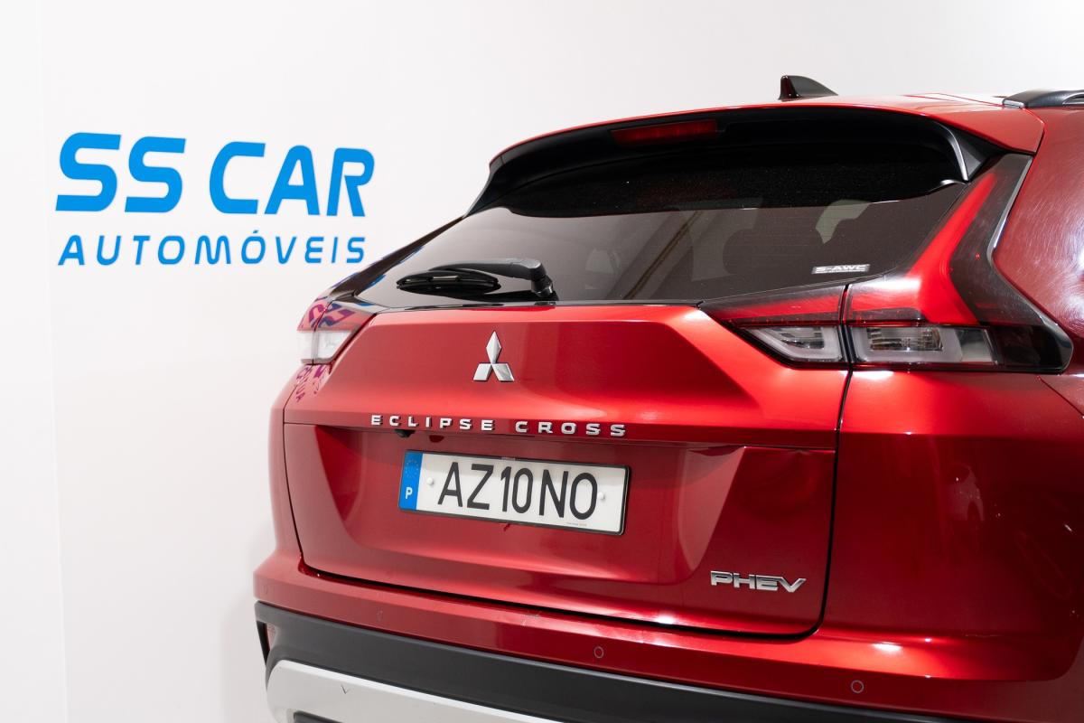 mitsubishi-eclipse-cross-2022-hibrido-a-gasolina-2360cc